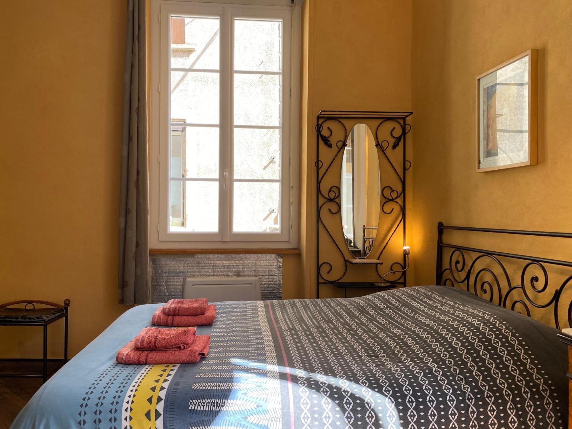 Residence Verdi - Appartements Meubles En Centre Ville Bédarieux Zewnętrze zdjęcie